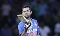 Kohli surpasses Tendulkar on Twitter!