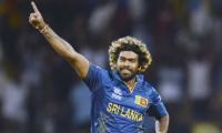 Sri Lanka knock out defending champions England