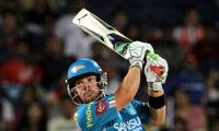 Flamboyant Finch helps Pune end winless run