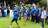 Sachin, Ponting bring smiles to underprivileged kids