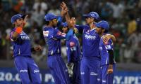 Can Dravid lead Rajasthan to win against Bangalore?