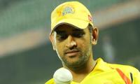 Super Kings retain five players, including Dhoni, Raina, Bravo