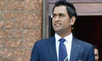 Dhoni bags 2013 ICC People's Choice Award