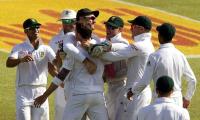 Steyn destroys India, SA in control after good start on Day 2