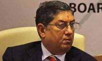 IPL: Srinivasan booed by Eden Gardens crowd 