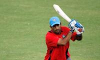 Dhoni blasts Mishra in nets to clear fitness doubts at World T20