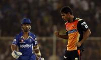 Watson's 'trick' in vain as Hyderabad crush Rajasthan