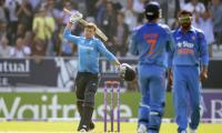 Root hits ton as England deny India clean sweep