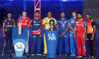 Hrithik, Anushka shine in glittering IPL opening ceremony