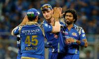 Malinga, McClenaghan bowl Mumbai Indians to win over Hyderabad