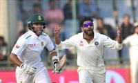 Don't blame pitches, the Proteas lack technique: Gavaskar