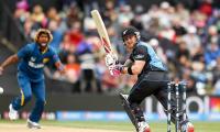 New Zealand open World Cup with big win over Sri Lanka