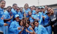 Indian eves crush NZ to win series; BCCI awards Rs 21 lakh
