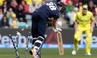 Quick-fire Australia romp past Scotland