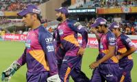 Azhar slams Rising Pune Supergiants for sacking Dhoni