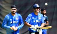 Suggested Dhoni to go up the order in Asia Cup final: Harbhajan