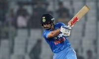 Yuvraj, Kohli power India into Asia Cup final 