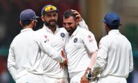 Kohli lauds 'outstanding' Shami