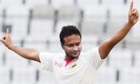 Shakib brilliance puts Bangladesh in box seat v Australia