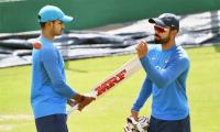 Kohli's injury puts India under pressure in Dharamsala decider