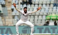 Captain Kohli lavishes praise on Siraj, Agarwal