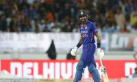 Hardik reveals how MSD helped him improve his game