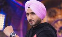 Bhajji slams BCCI over Asia Cup India-Pak match