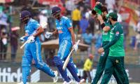 Firm on boycott, Bhajji slams BCCI over Asia Cup India-Pak match