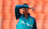 Smith gets all clear after injury scare in nets 