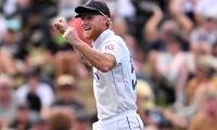 Ben Stokes sparks fitness fears 