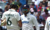 Konstas Clashes With Kohli At MCG