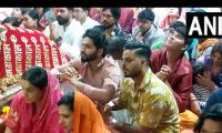 IPL star offers prayers at Mahakal Temple