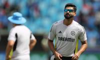 Manjrekar blasts selectors over Shreyas omission