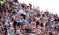 Fan asked to cover Pak shirt during Ind-Eng 4th Test!