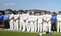 Indian players don black armbands, pay silent tributes