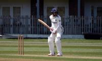 'Be the best batter you can be': Karthik tells Gill