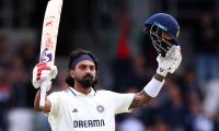 Ex cricketers doff hat to Rahul's 'masterclass'