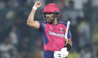 RR sign off with win; MI, DC in the hunt for one spot