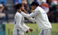 'Gill will have to lead from the front in England'
