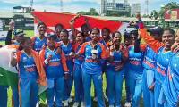Modi hails India blind women's team!
