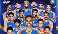 BCCI announces Rs 21 cr cash award for Team India
