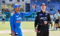 2nd ODI Updates: NZ elect to bowl; India include Nitish 