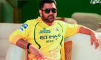 Dhoni Must Play or Retire, Says Ashwin