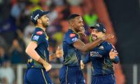 IPL 2026 UPDATES: GT vs CSK: Rashid breaks the partnership 