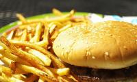 DROOL! Five BEST places in Delhi to have a burger