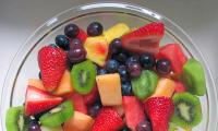 Recipe: Fresh Cut Fruits with Orange-Vanilla syrup