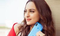 Is this Sonakshi's favourite phone?