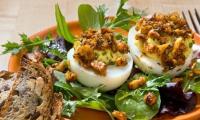 Easter Recipes: Devilled Eggs And Trifle Cups