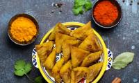 Recipe: Chicken And Noodles Samosa