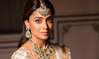 Shriya Is Fashion's Darling 